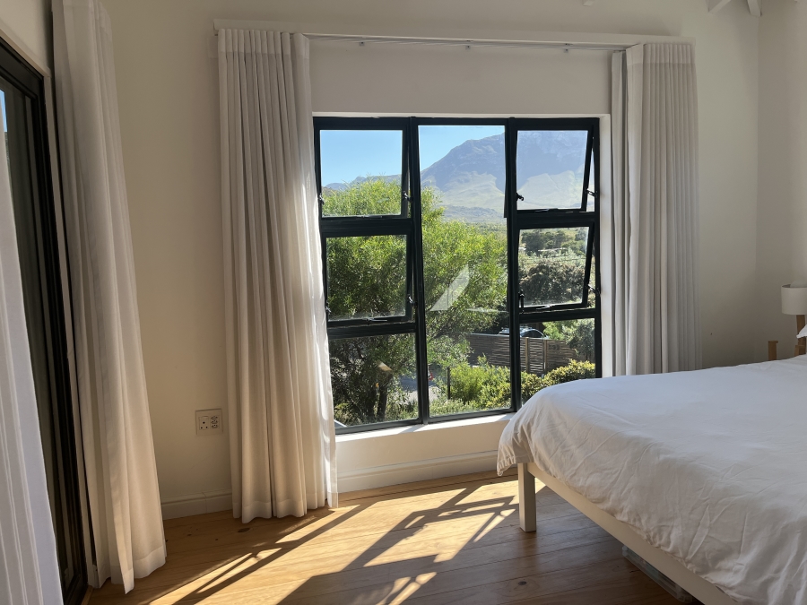 To Let 3 Bedroom Property for Rent in Pringle Bay Western Cape